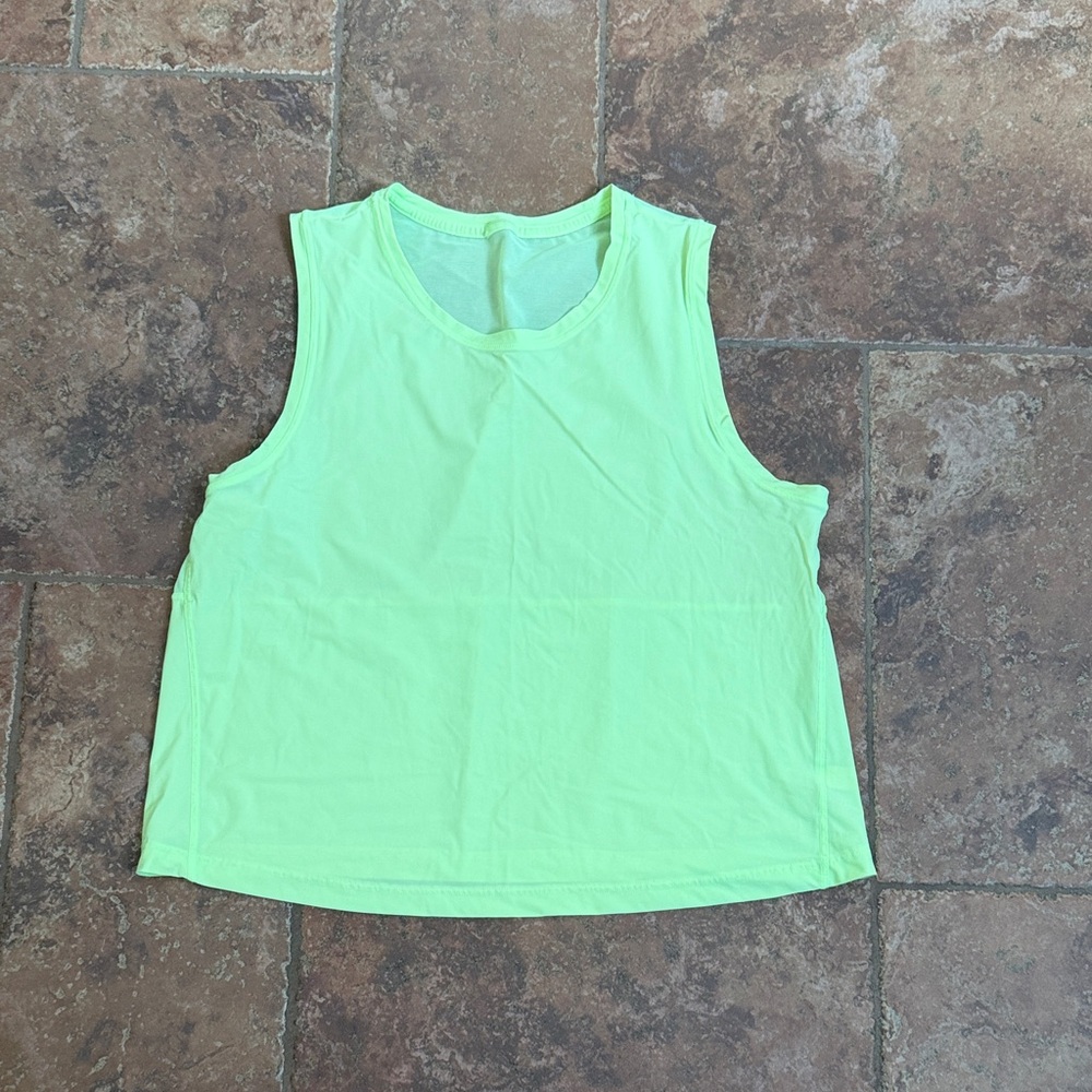 Athleta ultimate tank size M excellent condition